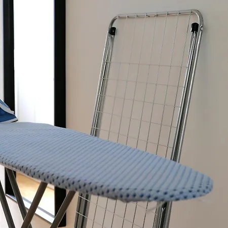 Ea-modernes Naehe Hauptplatz