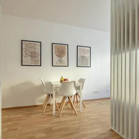 Ea-modernes Naehe Hauptplatz 公寓